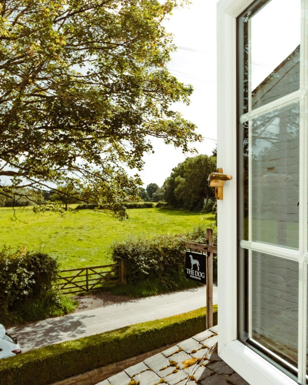 The Dog In Over Peover Knutsford Exterior foto